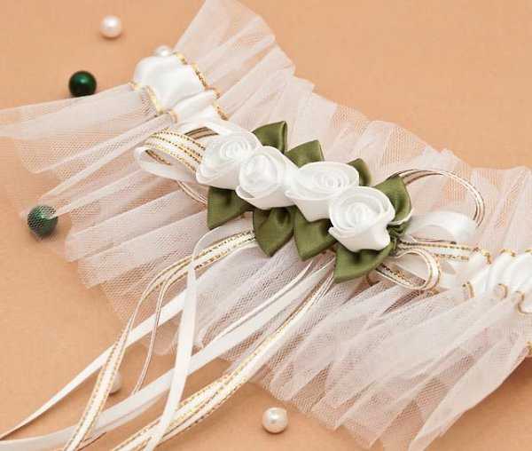 Подвязка невесты своими руками (41 фото): как сделать изделие на свадьбу из кружева? мастер-класс пошива свадебной подвязки на ногу из фатина