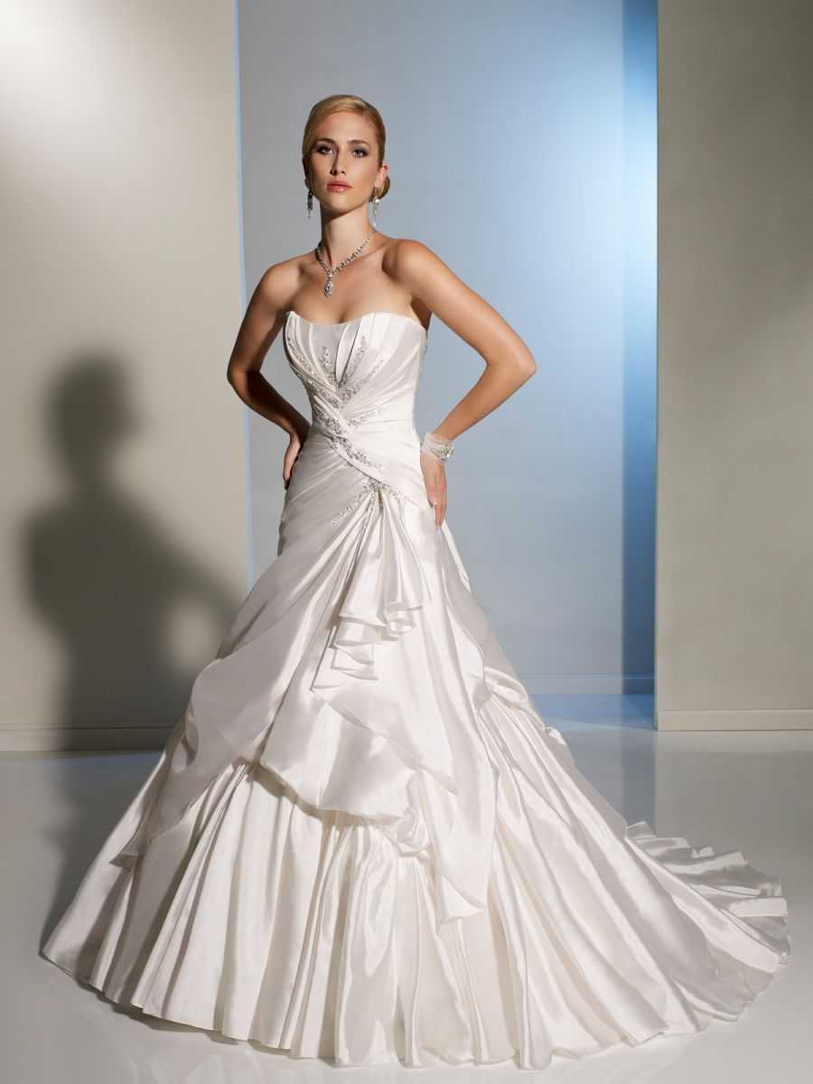 Свадебное платье из тафты: модели коротких и пышных