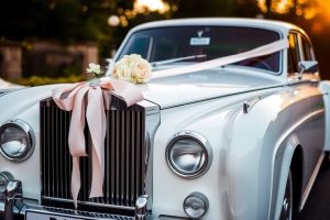 Свадебный автомобиль: как выбрать и не пожалеть