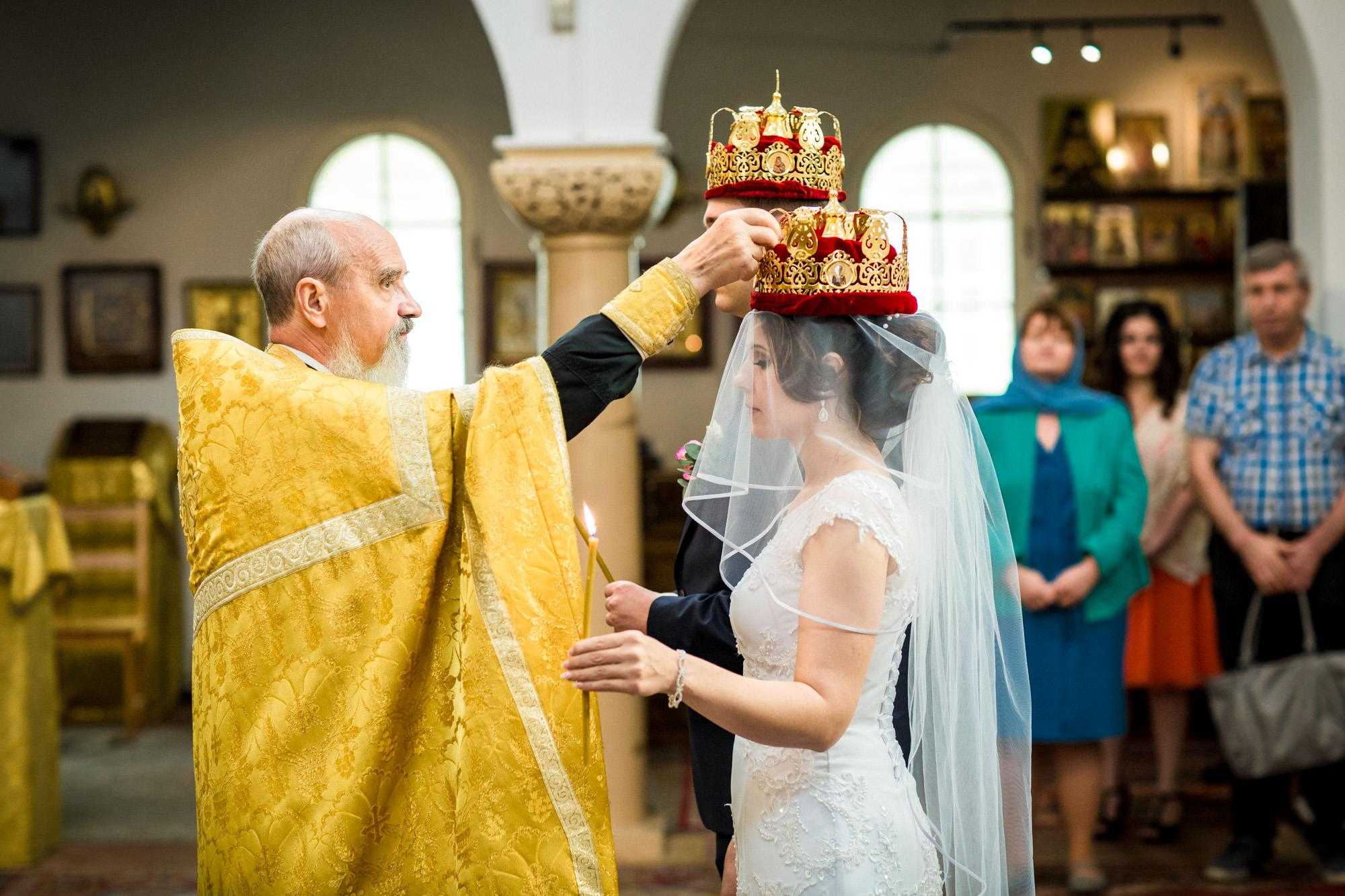 Минуя загс: можно ли венчаться в церкви без официальной регистрации брака?