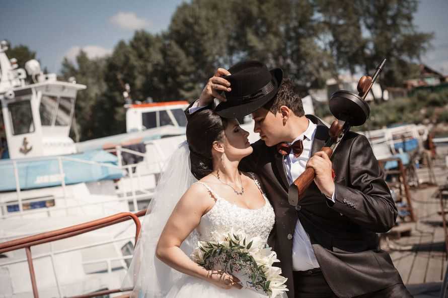 Оформление свадебного стола жениха и невесты: фото и видео
