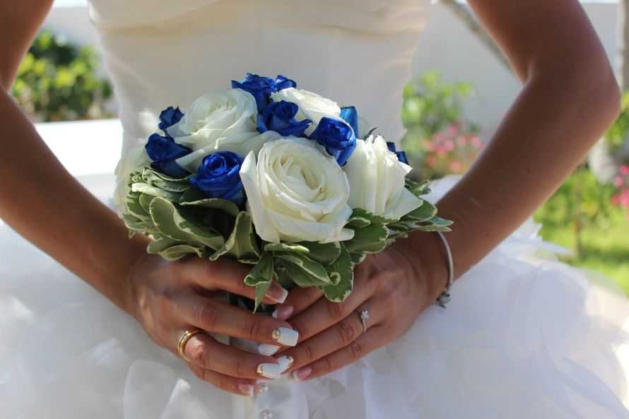Свадебные букеты голубого цвета — цветы букеты