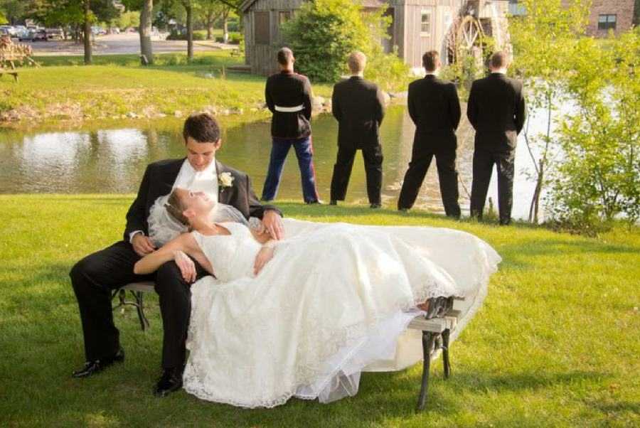 Интересные идеи свадебной фотосессии: примеры