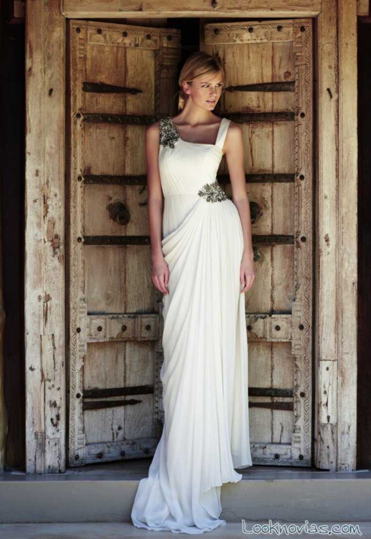 Простые свадебные платья – естественный и легкий образ