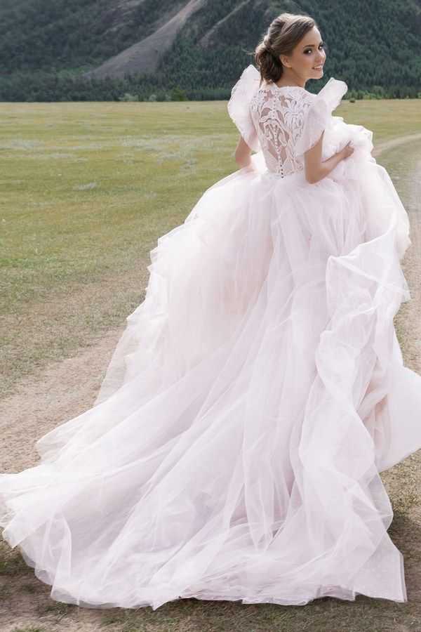 Обтягивающие свадебные платья - какую модель выбрать, фото