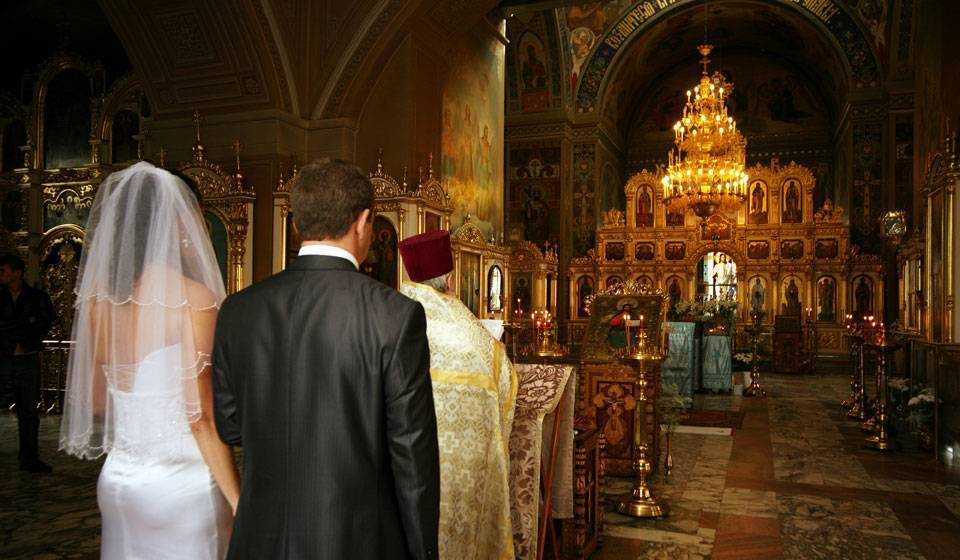 Правила венчания в церкви: стоимость и что нужно для православного обряда