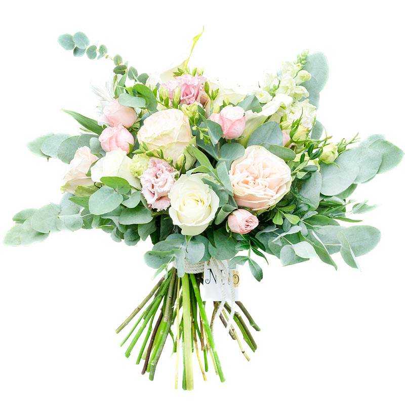 Как сделать красивые букеты из кустовых роз Шикарные букеты для невесты из роз с большими бутонами Как подобрать цветовую палитру для создания букета на свадебное торжество