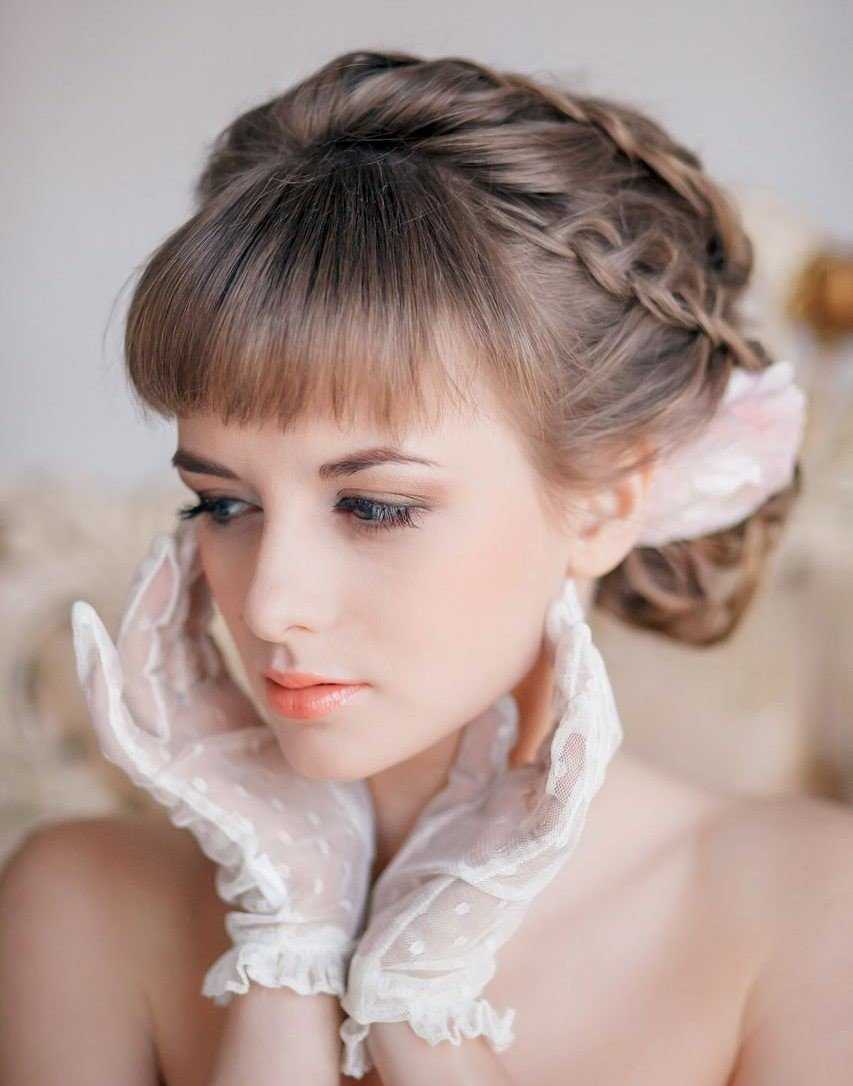 Свадебные прически в греческом стиле (77 фото): коса на бок на свадьбу на длинные и средние волосы с фатой