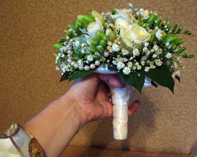 Свадебный букет: приметы & традиции, соблюдаемые в [2019] – что с ним делать и куда деть цветы после свадьбы