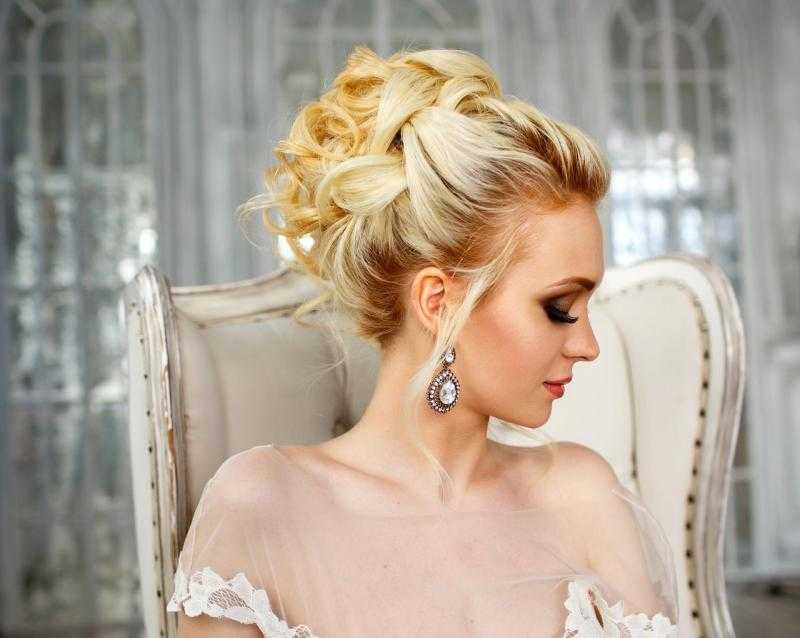 Свадебные прически на средние волосы 100 фото стильных образов для средних волос с челкой и без под фату