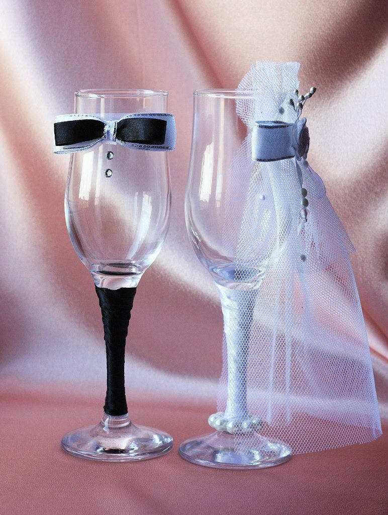 75 оригинальных идей оформления свадебных бокалов с фото