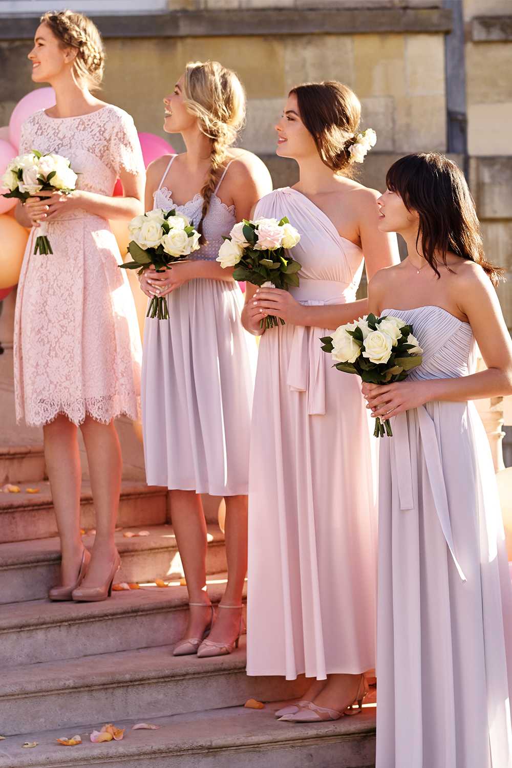 Легкие прически на свадьбу (60 фото): простые и красивые свадебные укладки для подруги. как быстро сделать несложные варианты самой себе?