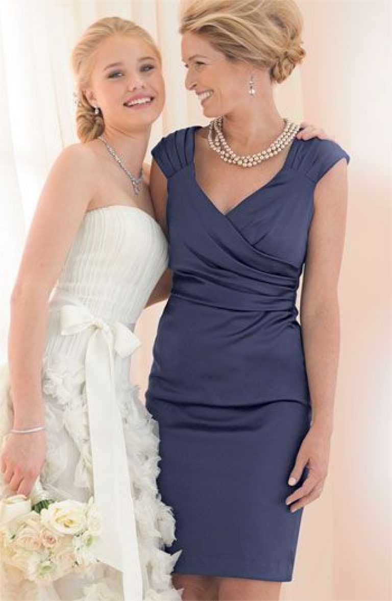 Платье на свадьбу для мамы: как быть на высоте в этот незабываемый день