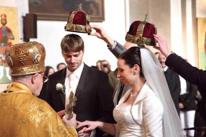 Как проходит венчание в православной церкви: правила обряда