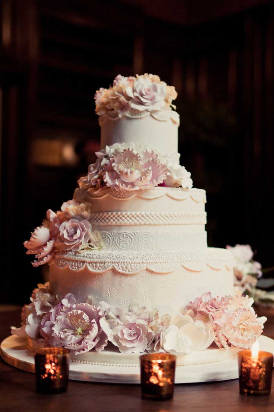 Торт на золотую свадьбу - идеи оформления и украшения с фото