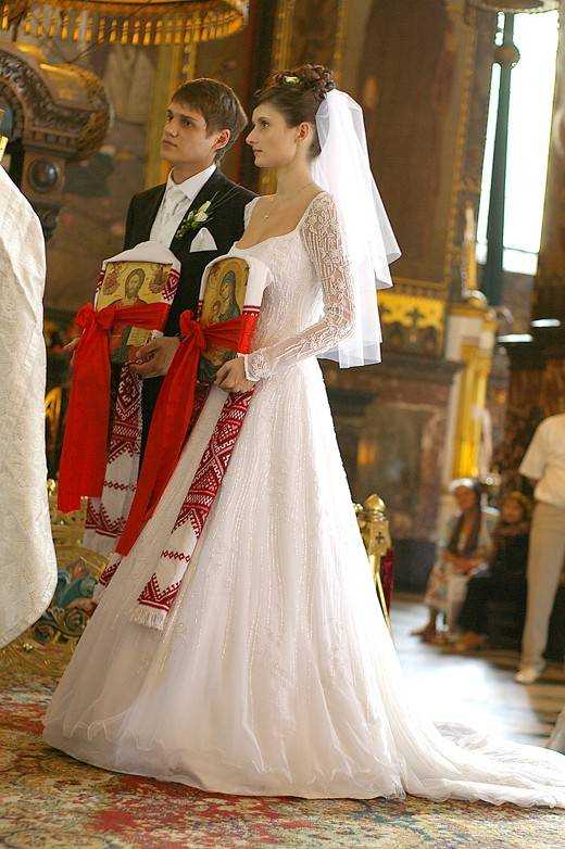 Подвенечное платье. приметы венчания
