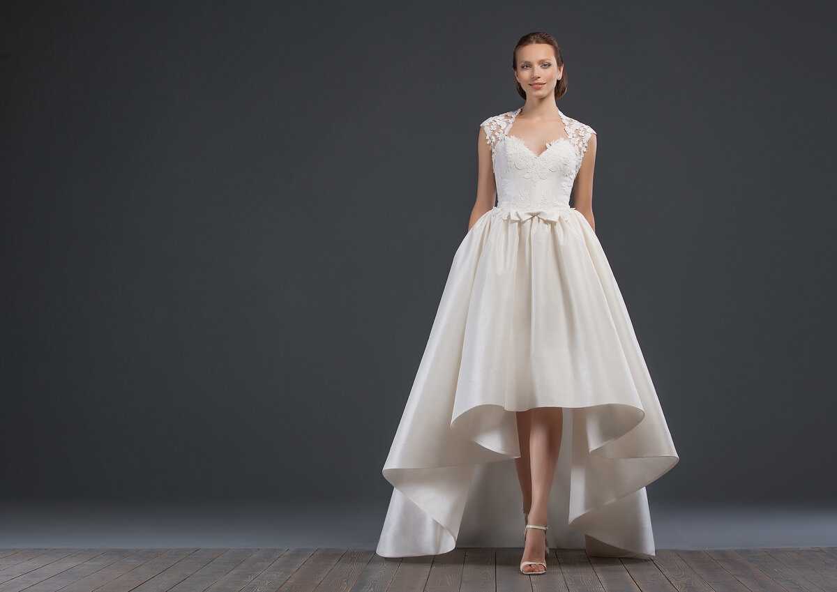 Если вам хочется во время своего торжественного бракосочетания выглядеть как принцесса тогда свадебное платье из тафты - это то что вам надо
