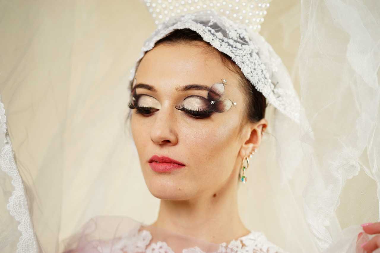 Свадебный макияж 2021: фото модных тенденций и пошаговая инструкция