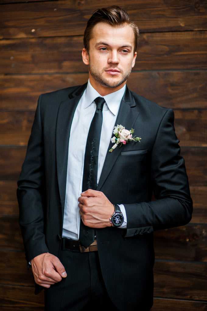 Мужской свадебный костюм-тройка – как правильно подобрать?